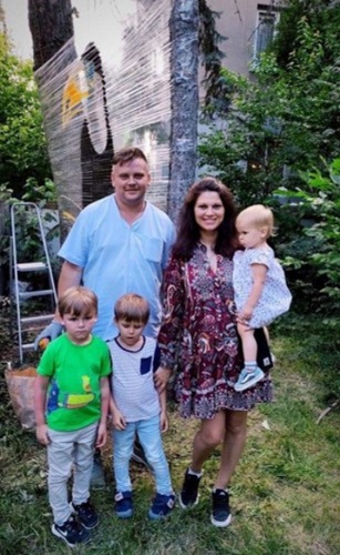 Андрей и семейството му
